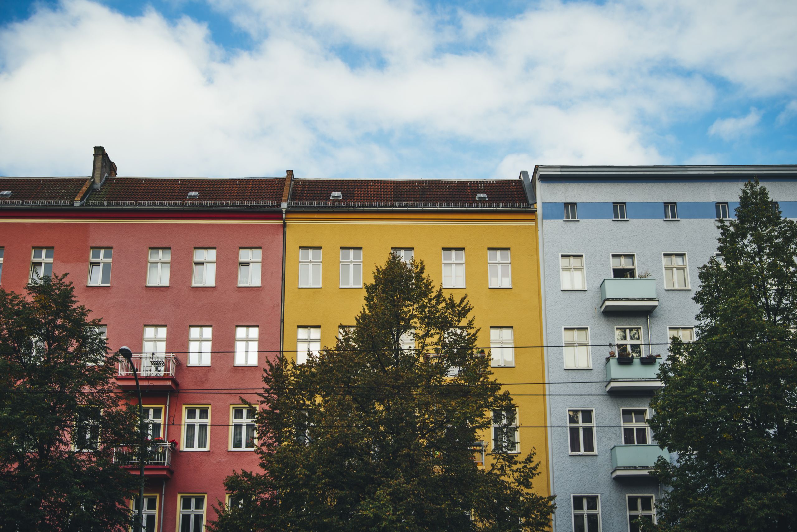 bunte Häuserfront.