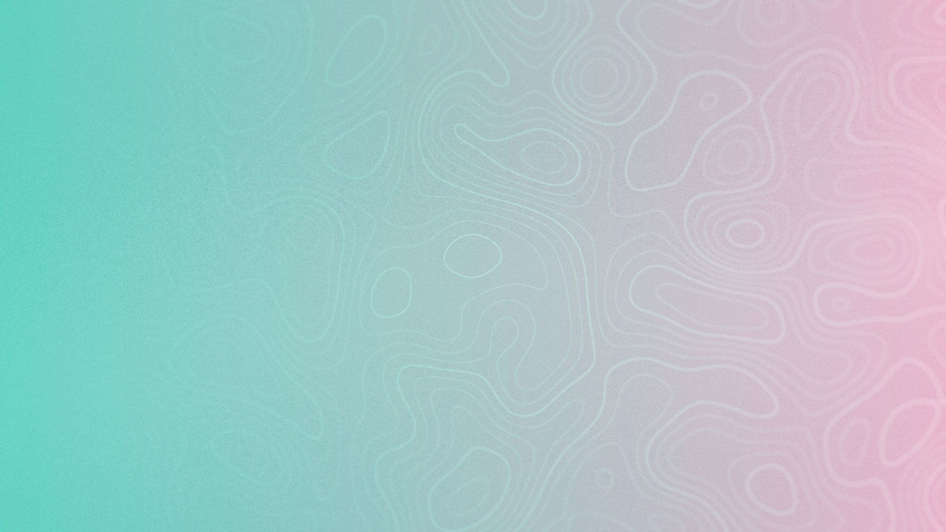 Impfpass, Spritze und Medikamente liegen auf einem Schreibtisch